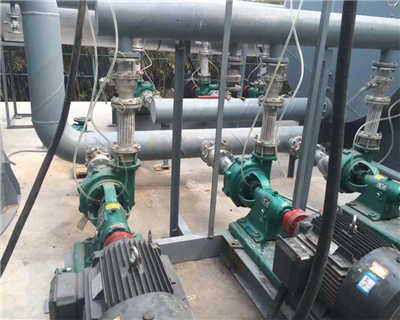 钢厂渣浆泵安装结构